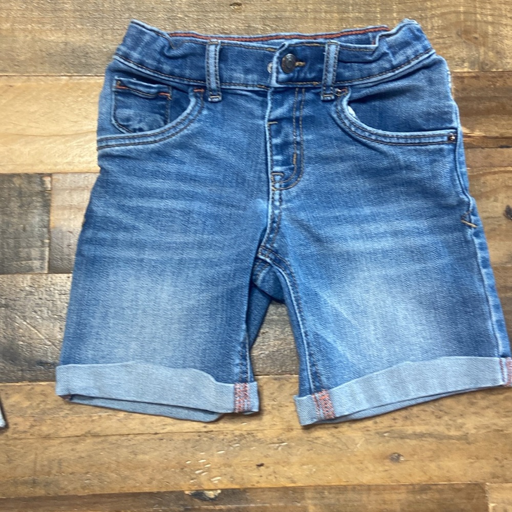 Cat & Jack Denim Shorts - Picture 3 of 7